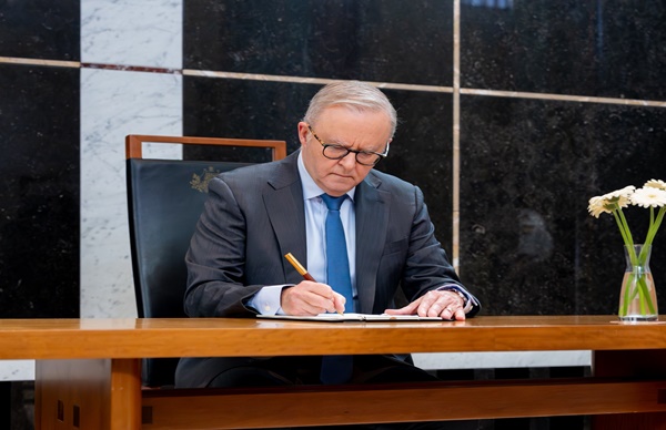 Australia’s New South Wales passes new gun & anti-terror rules following mass shooting on Bondi Beach