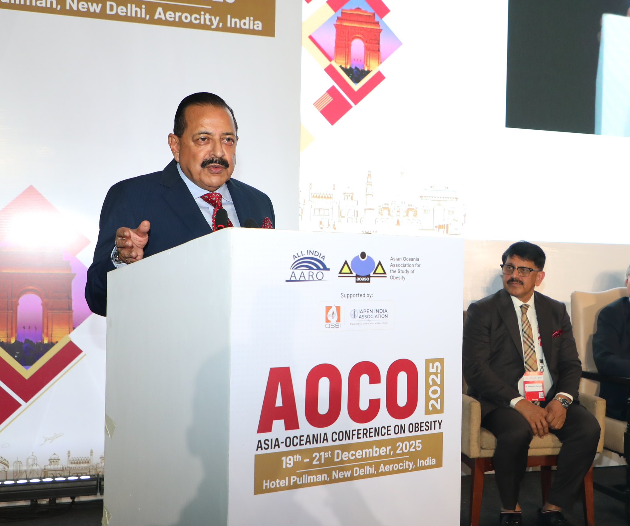 विज्ञान एवं प्रौद्योगिकी मंत्री: मोटापे से निपटने के लिए समेकित दृष्टिकोण अपनाने की जरूरत