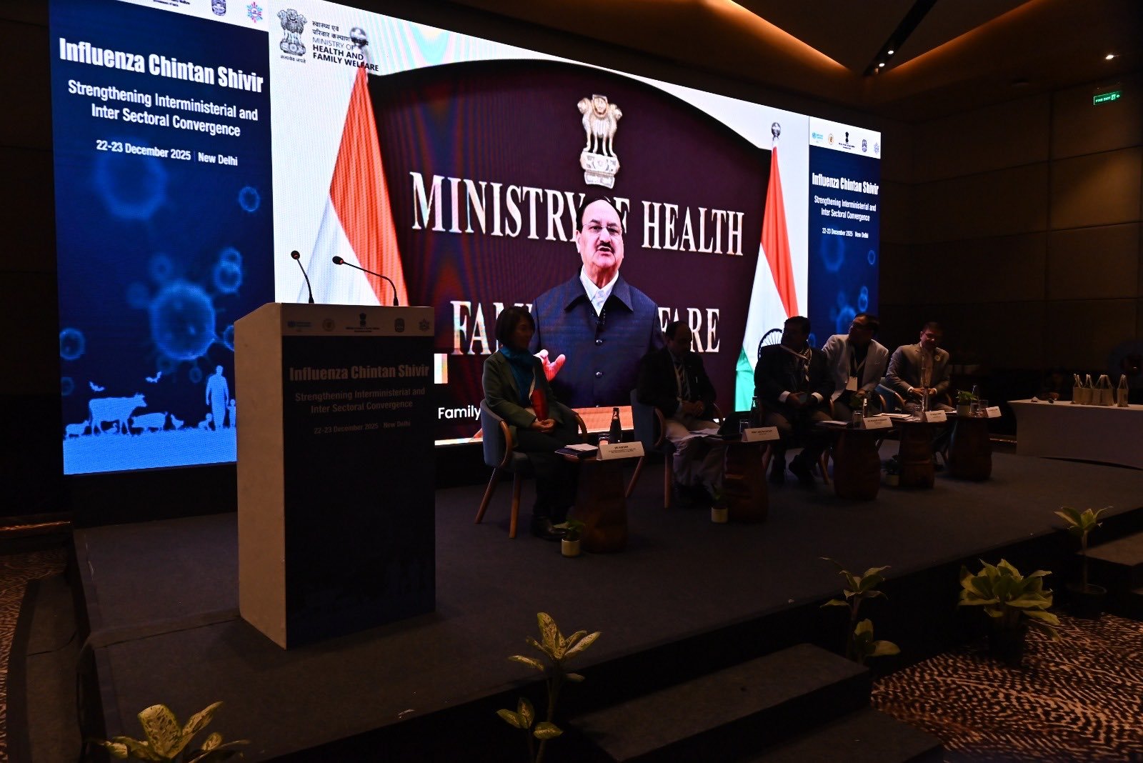 স্বাস্থ্য ও পরিবার কল্যাণ মন্ত্রী জে পি নাড্ডা আজ সারা দেশে ইনফ্লুয়েঞ্জা রোধে প্রয়োজনীয় প্রস্তুতি গ্রহণ করতে সুসংহত এবং সমন্বিত উদ্যোগ গড়ে তোলার ওপর জোর দিয়েছেন