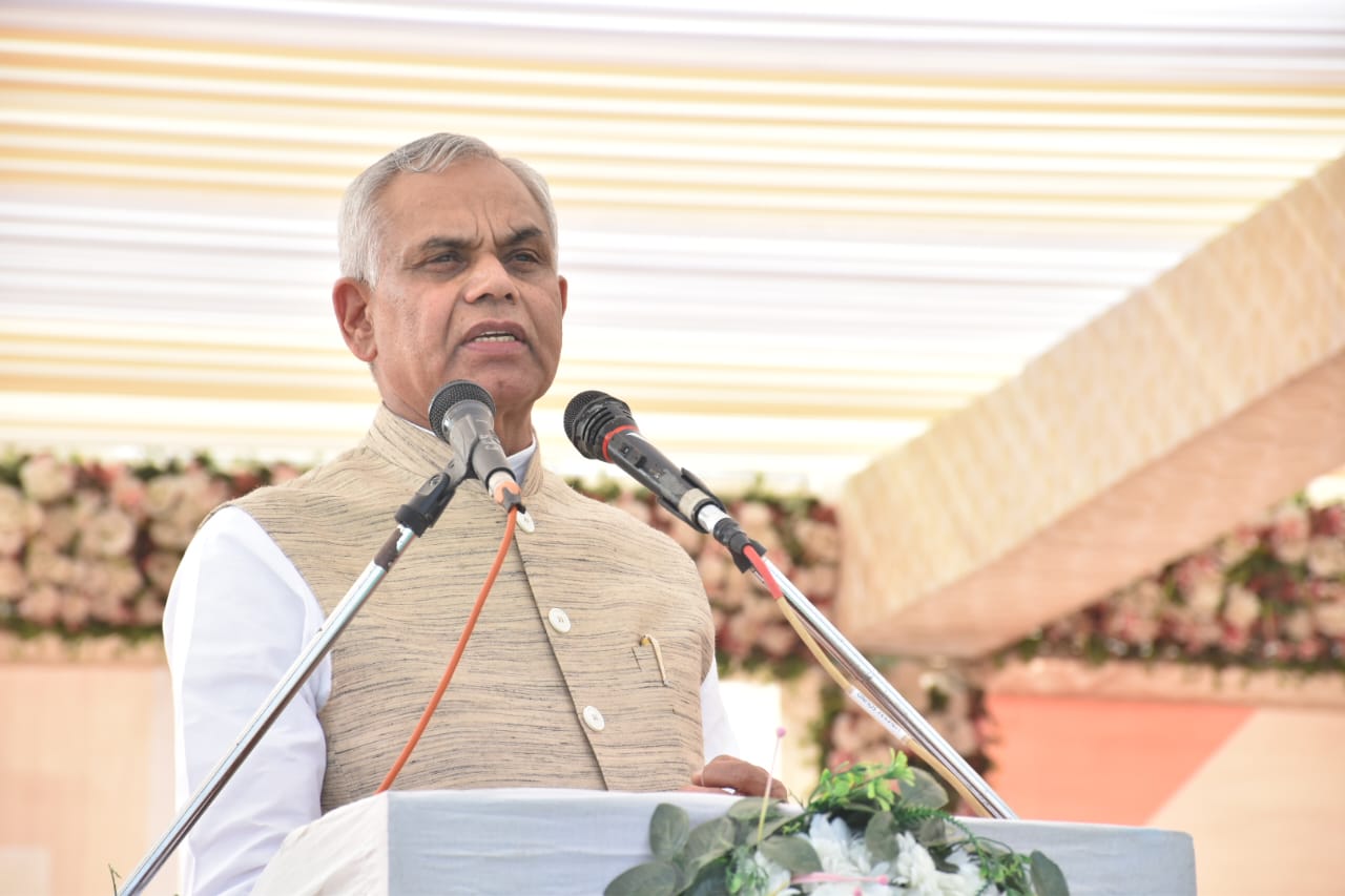 મોરબીનાં વાંકાનેર ખાતે આયોજિત ‘કામા અશ્વ શો’ ના પ્રથમ દિવસે ગુજરાતના રાજ્યપાલ આચાર્ય દેવવ્રતે ઉપસ્થિત રહ્યા.