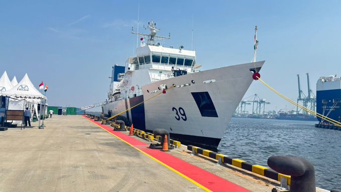 Indian Coast Guard Ship Vigraha on operational three-day visit to Jakarta, Indonesia