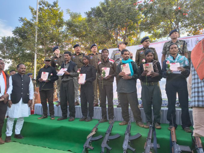 12 Maoists Surrender in Chhattisgarh’s Khairagarh-Chhuikhadan-Gandai District