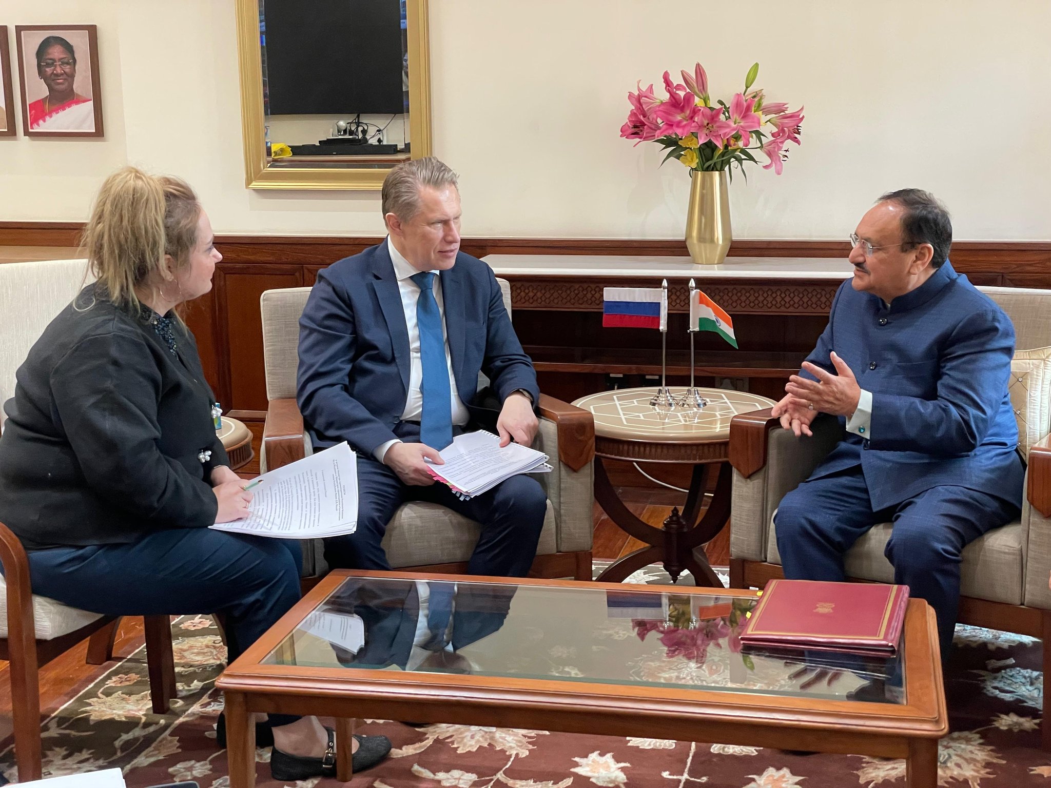 Health Ministers of India and Russia Discuss Bilateral Cooperation
