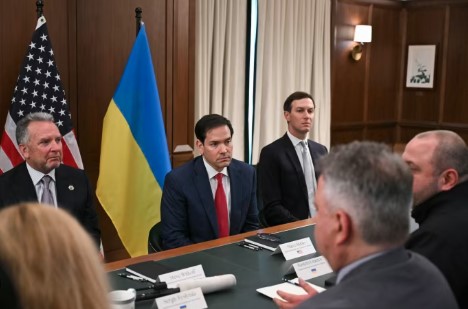 Ukraine, US Hold Talks in Florida on Security Guarantees Amid Peace Plan Review