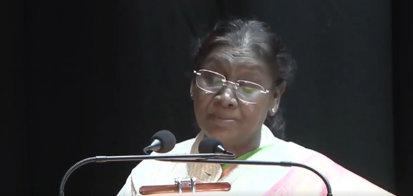 राष्ट्रपती द्रौपदी मुर्मू मणिपूर दौऱ्यावर