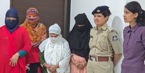 ગેરકાયદેસર પ્રવૃત્તિઓમાં બાંગ્લાદેશોની મહિલાઓને ધકેલવાના કાવતરાંનો  ભરૂચ પોલીસે પર્દાફાશ કર્યો