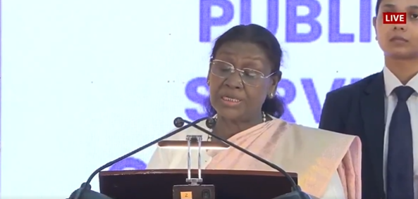 लोकसेवा आयोगांच्या अध्यक्षांच्या राष्ट्रीय परिषदेत राष्ट्रपतींचं संबोधन…