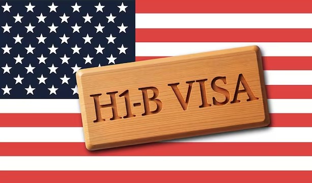 अमरीका ने एच वन-बी और एच-4 वीज़ा आवेदकों के लिए ऑनलाइन उपस्थिति समीक्षा का दायरा बढ़ाया