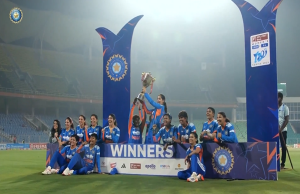 India beat Sri Lanka by 15 runs in 5th & final T20I to complete 5-0 sweep
