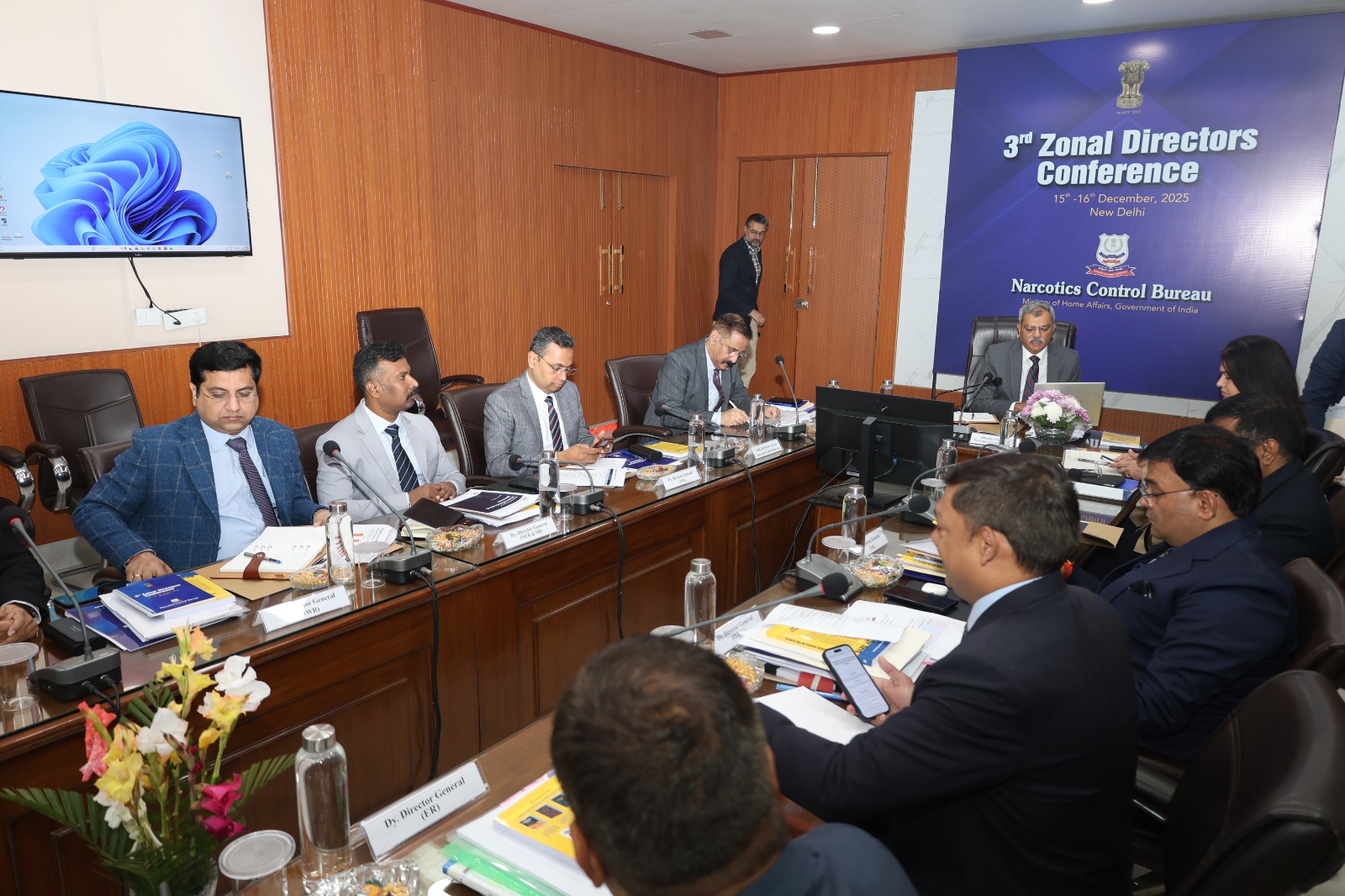 NCB chief urges coordinated fight against drug trafficking, Hawala