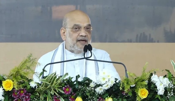 કેન્દ્રીય મંત્રી અમિત શાહે કહ્યું, 2027 સુધીમાં ભારત વિશ્વનું ત્રીજા ક્રમનું અર્થતંત્ર બનશે. અમદાવાદમાં અનેક વિકાસ કાર્યોનું લોકાર્પણ કર્યું