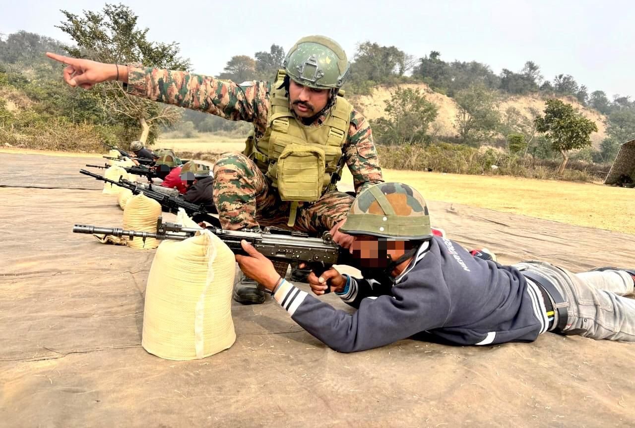 J&K Army Trains Village Defence Guards to Enhance Operational Readiness