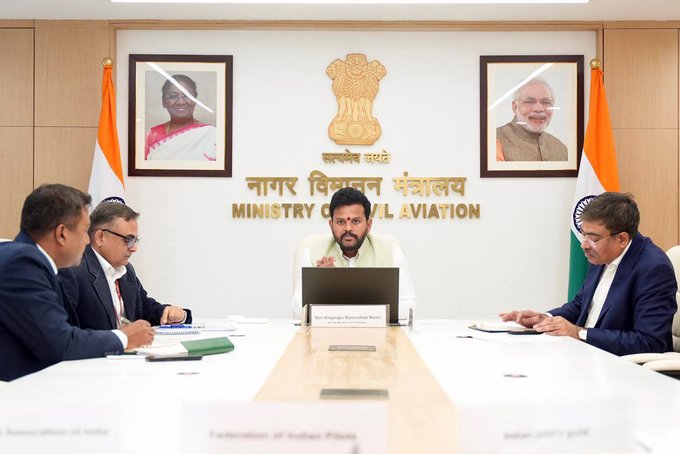 नागर विमानन मंत्रालय ने इंडिगो को लंबित यात्रियों के रिफंड का निपटान करने के दिये निर्देश