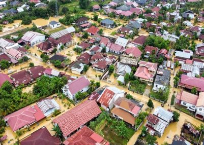 Death toll from floods and landslides in Indonesia rises to more than 600; 500 missing
