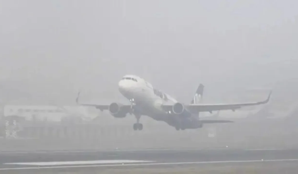 Dense fog disrupts visibility in Delhi-NCR, airport and airlines issue travel advisories