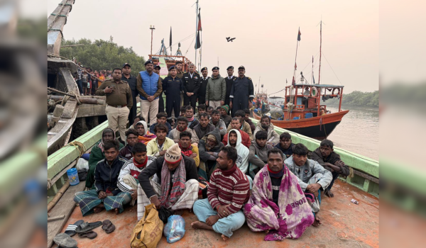 Indian Coast Guard Detains 35 Bangladeshi Fishermen for Illegal Entry into Indian Waters