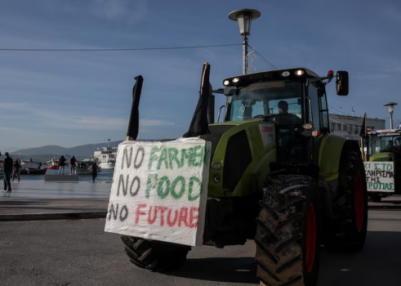 Farmers in Greece intensify protests over delay in European Union subsidy payments
