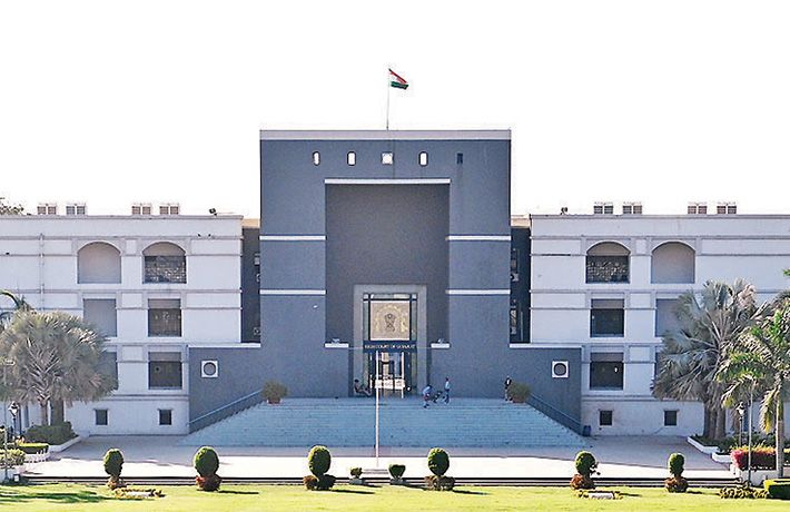 ગુજરાત વડી અદાલતનો ઐતિહાસિક ચુકાદો – હવે મુસ્લિમ વક્ફોએ પણ  કોર્ટ ફી ચૂકવવી પડશે.