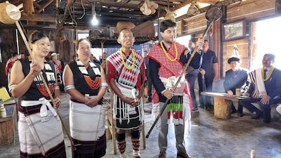 উত্তৰ-পূৰ্বাঞ্চলত কৌশলগত যোগাযোগ ব্যৱস্থা উন্নতৰ লক্ষ্যৰে বহুকেইটা প্ৰকল্পৰ উদ্বোধন আৰু আধাৰশিলা কেন্দ্ৰীয় মন্ত্ৰী জ্যোতিৰাদিত্য সিন্ধিয়াৰ