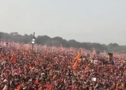Kolkata Hosts Mega Gita Recitation as Five Lakh Voices Chant in Unison