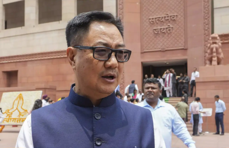 پارلیمانی امور کے مرکزی وزیر کرن رجیجو نے کہا ہے کہ اپوزیشن پارلیمنٹ کے کام کاج میں رخنہ ڈالنے کی کوشش کررہا ہے۔