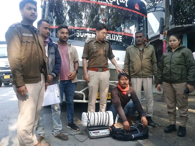 ওদালগুৰি জিলাৰ কলাইগাঁওত আৰক্ষীৰ বুজন পৰিমাণৰ ভাং জব্দ