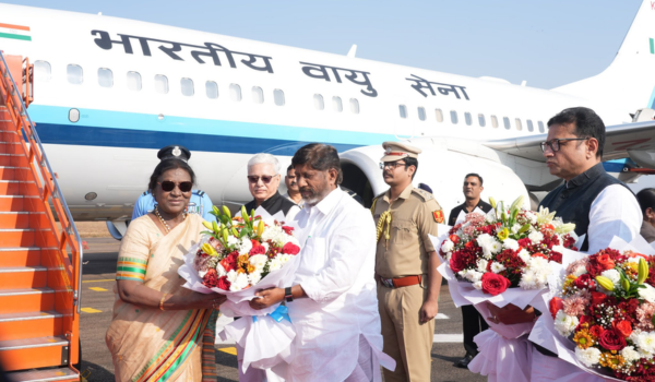 President Droupadi Murmu arrives in Hyderabad on annual southern sojourn