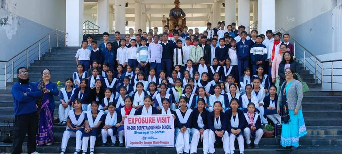 সমগ্র শিক্ষাৰ উদ্যোগত, শিৱসাগৰৰ পাঁচখন পি এম শ্রী বিদ্যালয়ৰ ছাত্ৰ-ছাত্ৰীক চ্যুকাফা সমন্বয় কেন্দ্র আৰু বৰ্ষাৰণ্য গৱেষণা প্ৰতিষ্ঠান পৰিদৰ্শন