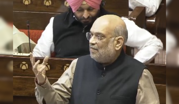 संविधान चुनाव आयोग को मतदाता सूची तैयार करने का अधिकार देता है : गृह मंत्री अमित शाह