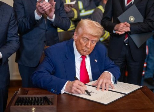 US President signs executive order to assert US space dominance and expand national capabilities
