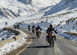 Leh-Manali National Highway closed for all vehicles due to winter conditions