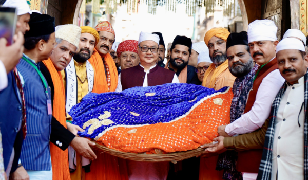 Union Minister Kiren Rijiju offers chadar on behalf of PM Modi at Ajmer Sharif Dargah during 814th annual Urs