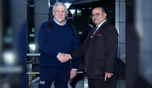 इटली के उप-प्रधानमंत्री एंटोनियो तजानी तीन दिवसीय भारत यात्रा पर आज दिल्ली पहुंचे