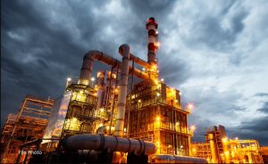 नवंबर महीने में आठ प्रमुख उद्योगों के संयुक्त सूचकांक में पिछले वर्ष की तुलना में 1.8% की वृद्धि दर्ज