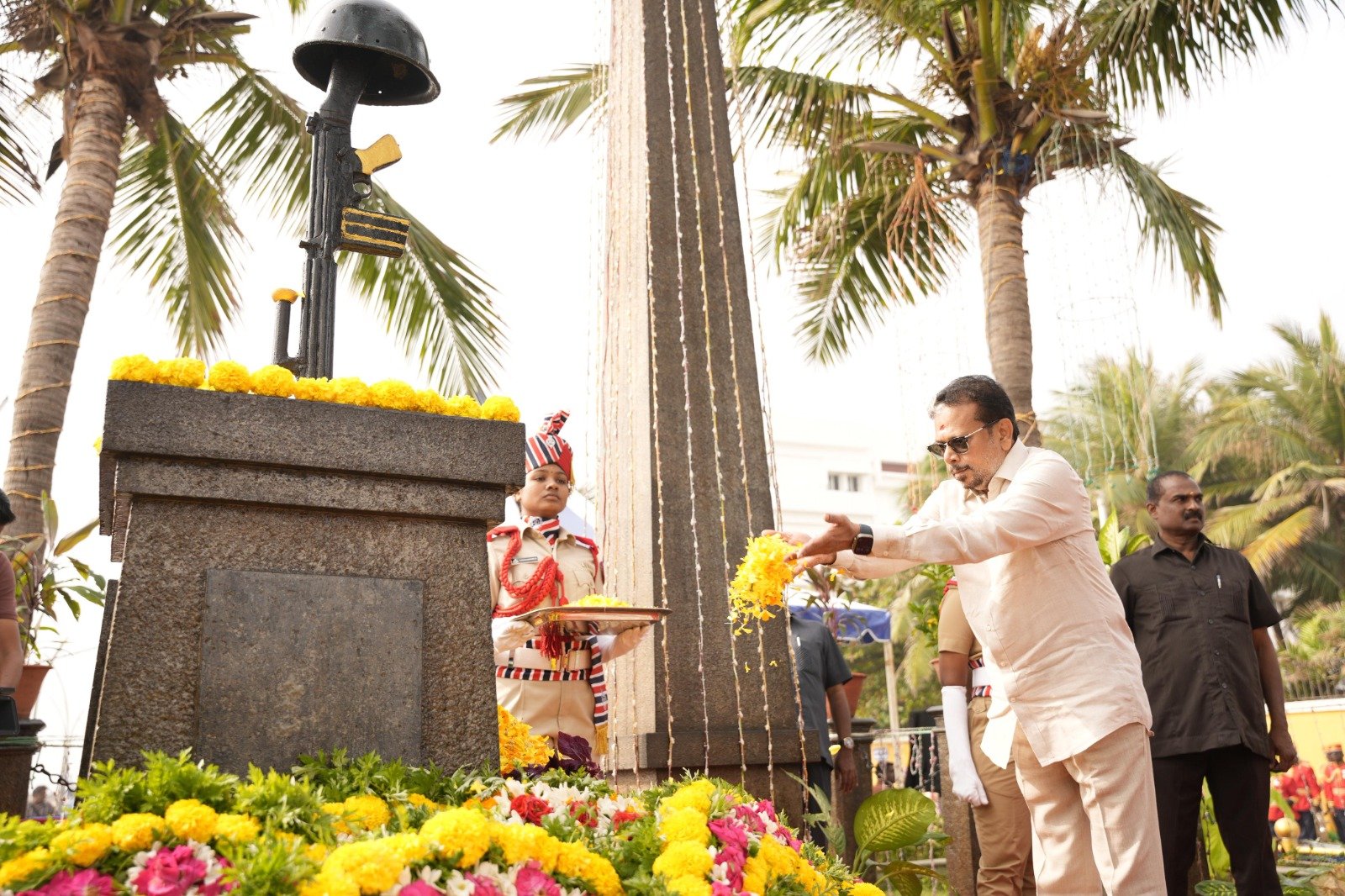 आज पुद्दुचेरी में मनाया गया विजय दिवस