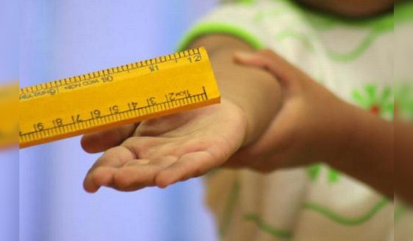 महाराष्ट्र में बच्चों को नहीं दंडित कर सकेंगे शिक्षक, विद्यालयों में शारीरिक और मानसिक दंड पर पूर्ण प्रतिबंध