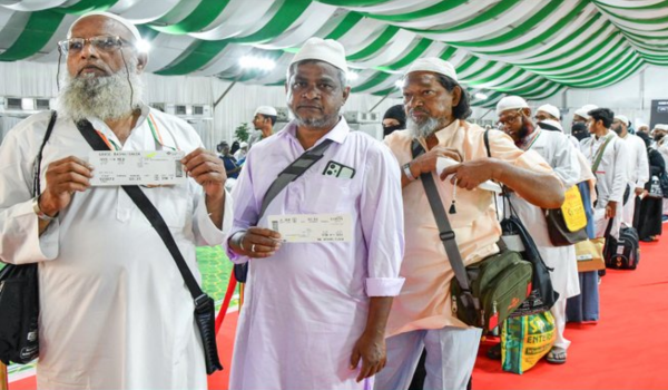 2026 हज के लिए जल्द करें आवेदन, अल्पसंख्यक कार्य मंत्रालय ने भारतीय निजी हज यात्रियों को दी सलाह