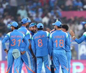 ভারত দক্ষিণ আফ্রিকার বিরুদ্ধে তিন ম্যাচের একদিনের ক্রিকেট সিরিজ ২-১ এ জিতে নিয়েছে।