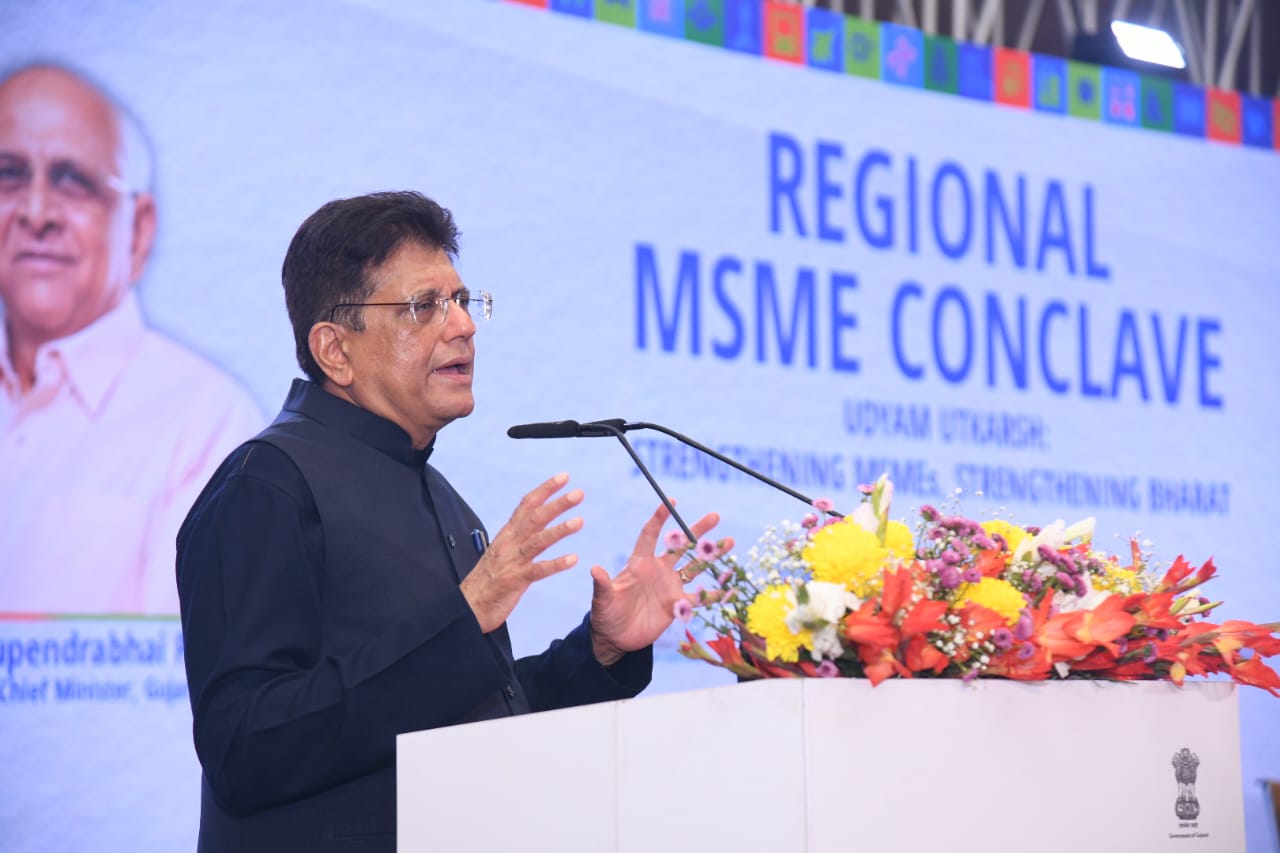 કેન્દ્રીય મંત્રી પિયુષ ગોયલે કહ્યું, વિકસિત ભારતના સ્વપ્નને સાકાર કરવા વિકસિત ગુજરાત જરૂરી – રાજકોટ VGRCમાં 381 કરોડ રૂપિયાથી વધુના MoU પર હસ્તાક્ષર