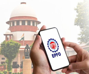 EPFO च्या वेतन मर्यादेत सुधारणा करण्याबाबत येत्या चार महिन्यांत निर्णय घेण्याचे सर्वोच्च न्यायालयाचे निर्देश