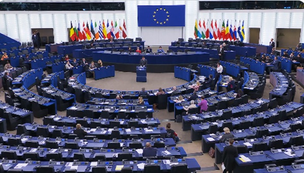 European Parliament decides to suspend work on EU’s trade deal with US after Trump’s Greenland demands