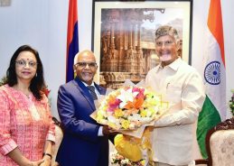 Andhra Pradesh CM Chandrababu Naidu pays courtesy visit to Mauritius President Dharambeer Gokhool