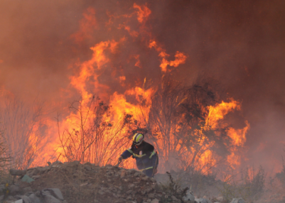 Chile: Violent wildfire rages near Concepción; Thousands forced to evacuate