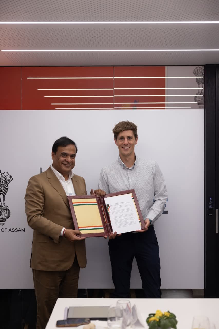 অসমত বিশ্বৰ বিভিন্ন কোম্পানীয়ে প্রায় এক লাখ কোটি টকাৰ বিনিয়োগৰ প্ৰস্তাৱ