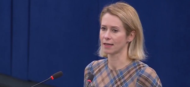 ભારત અને યુરોપિયન સંઘ આગામી સપ્તાહે નવી દિલ્હીમાં EU-ભારત સમિટમાં નવી સુરક્ષા અને સંરક્ષણ ભાગીદારી પર હસ્તાક્ષર કરીને તેમના વ્યૂહાત્મક સંબંધોને મજબૂત બનાવશે