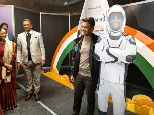 ग्रुप कैप्टन शुभांशु शुक्ला ने वर्चुअल रियलिटी थियेटर और पैनल प्रदर्शनी का उद्घाटन किया