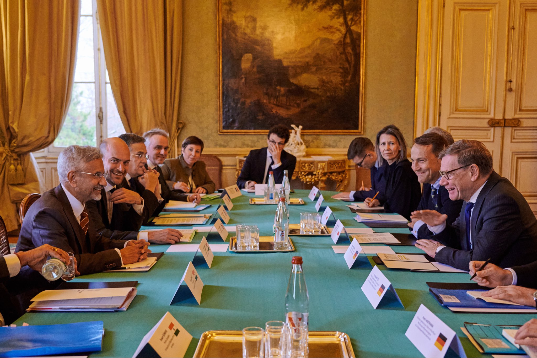 विदेश मंत्री डॉ. एस. जयशंकर ने वीमर प्रारूप की बैठक में शामिल होने के लिए निमंत्रण मिलने की सराहना की