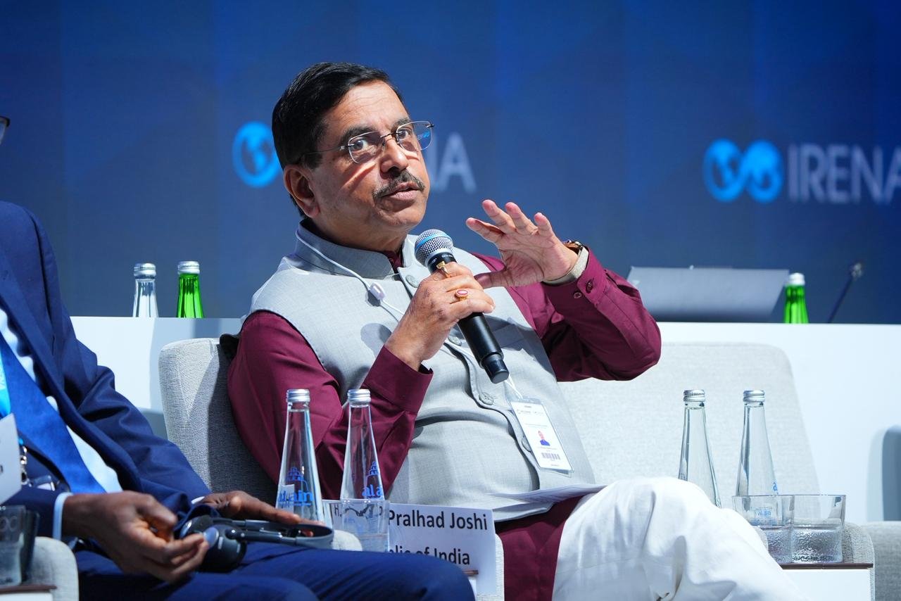 केंद्रीय नवीन मंत्री प्रल्हाद जोशी ने पीएम-कुसुम के दूसरे चरण के शुरुआत की घोषणा की