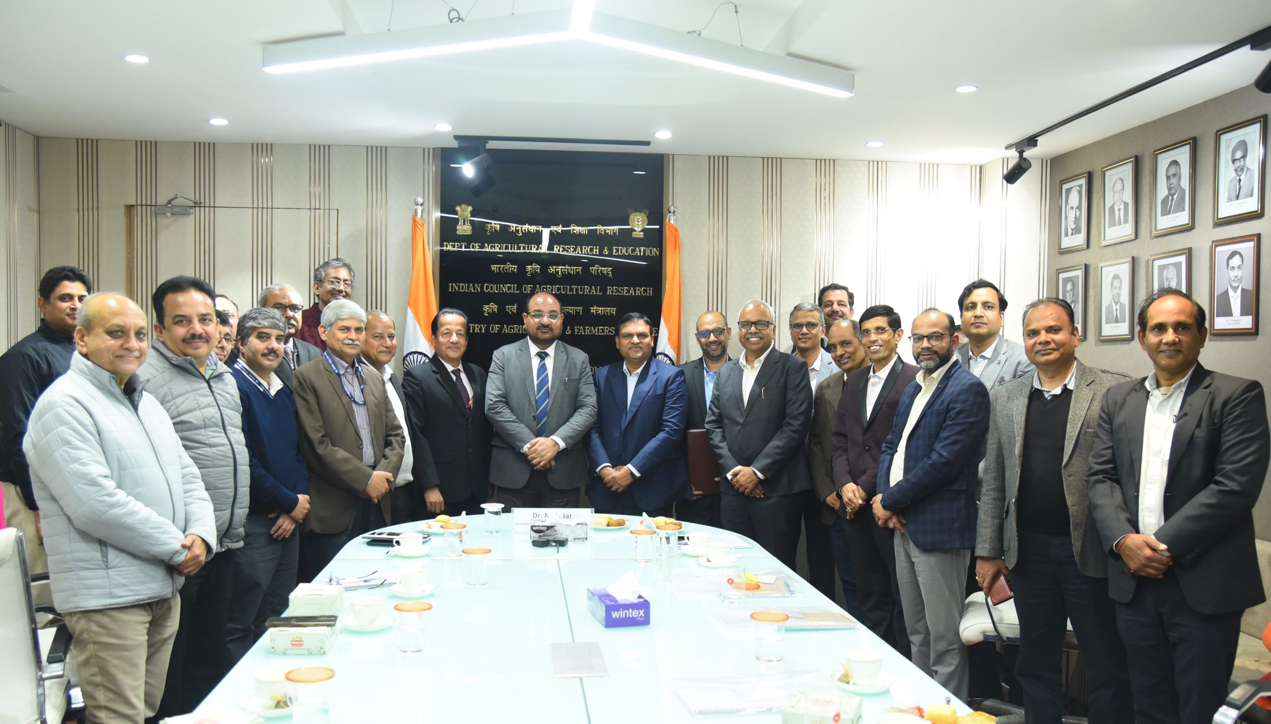 भारतीय कृषि अनुसंधान परिषद ने राष्ट्रीय दुग्ध विकास बोर्ड के साथ एक समझौता ज्ञापन पर हस्ताक्षर किए