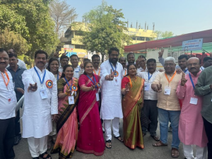 Election Result : भाजपा आघाडीवर, काही ठिकाणी निकाल स्पष्ट